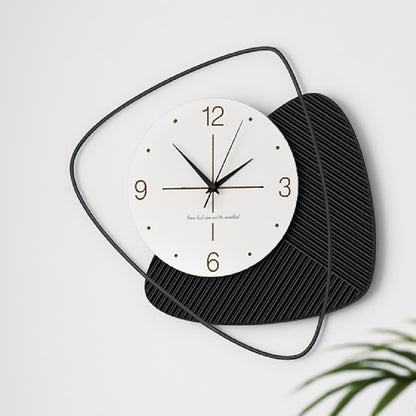 Orologio da parete Forma vintage smerlata