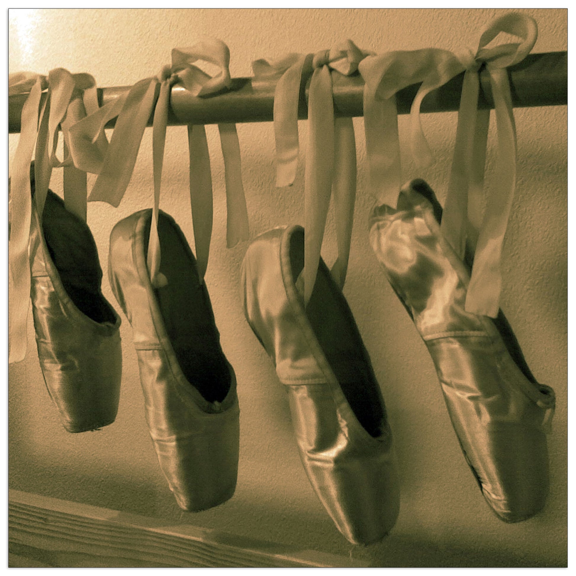 Dance shoes cm 30x30
