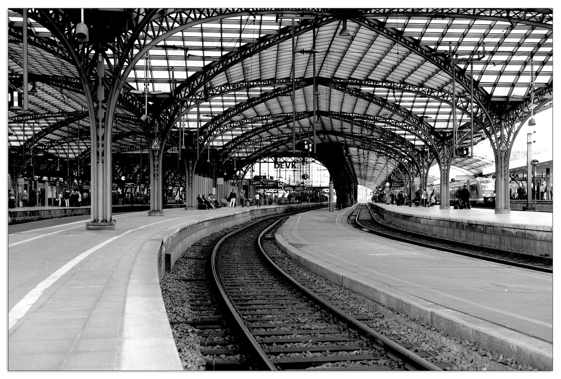 Cologne Main Station cm 90x60