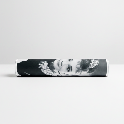 Homage to Audrey - Colazione da Tiffany - cm 52x72 - Poster
