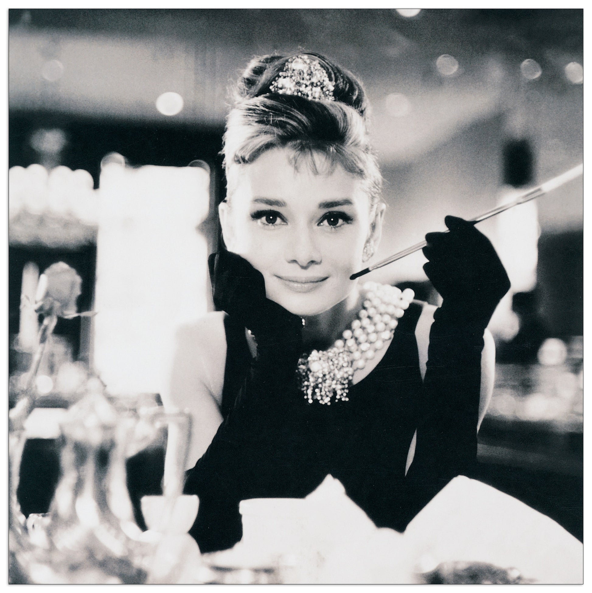 Audrey Hepburn (B&W) cm 27x27