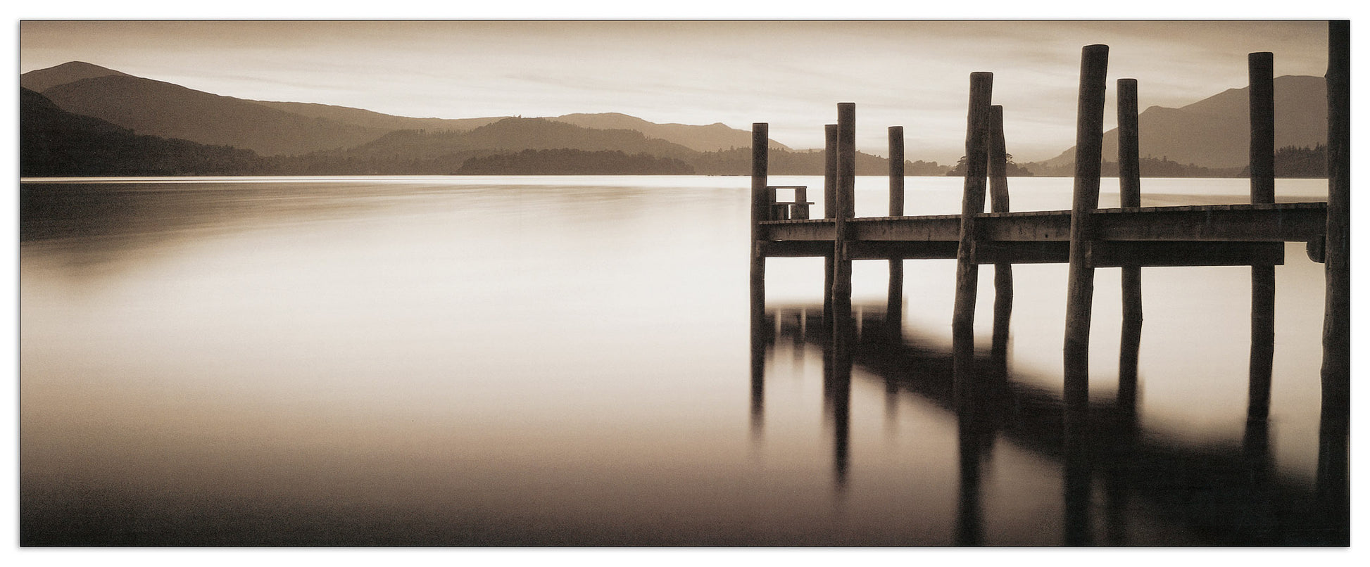 Landing Stage Denwent Water cm 85x34