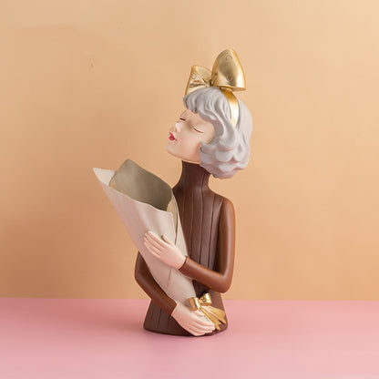 Figurina donna moderna