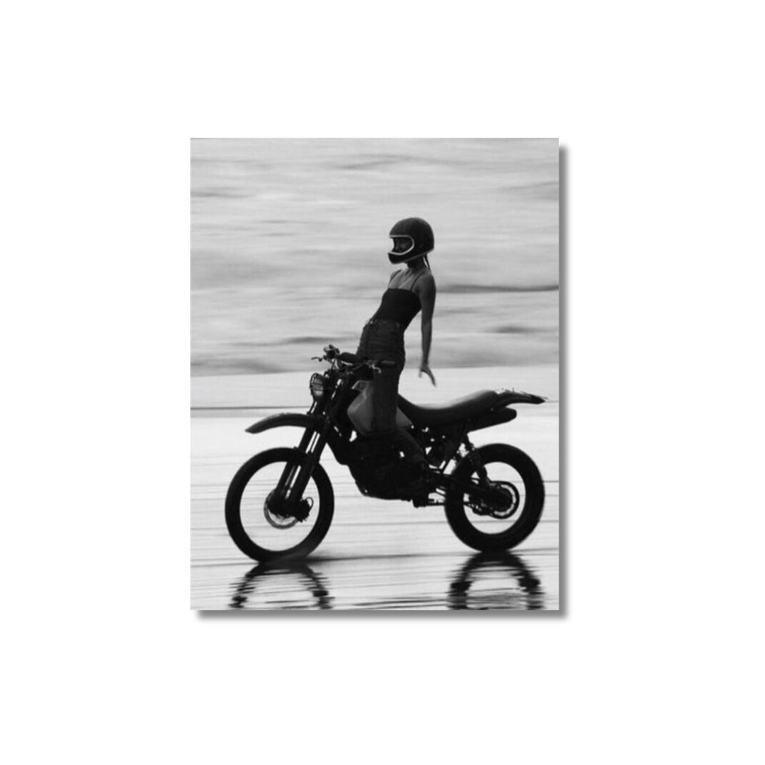 Tela Ragazza e Moto