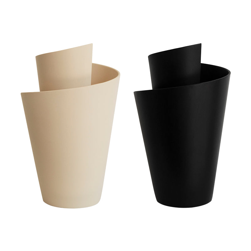 Vaso in resina minimalista