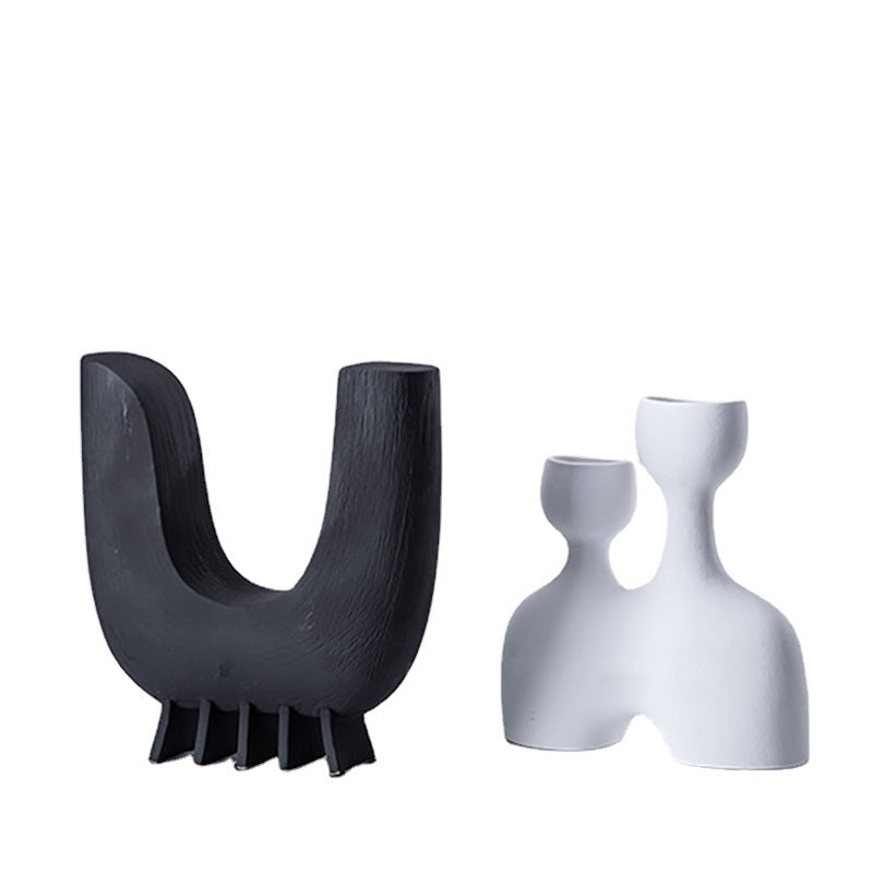 Ornamento ceramica bianco forme geometriche
