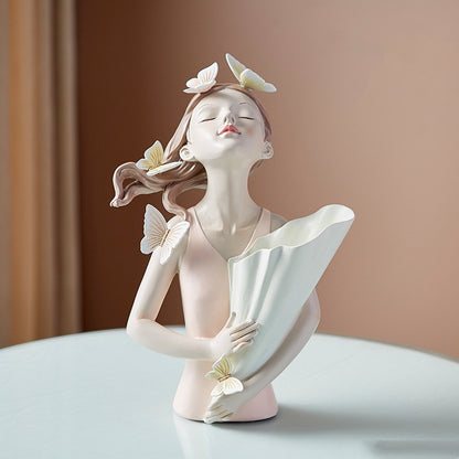 Figurina donna moderna