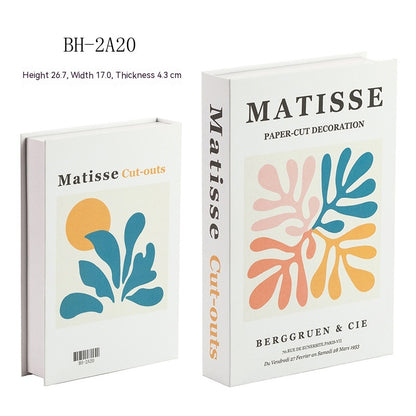 Decorazione libri minimalista