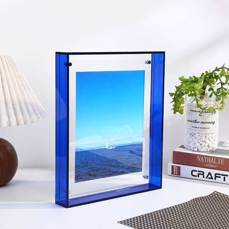 Cornice acrilica trasparente