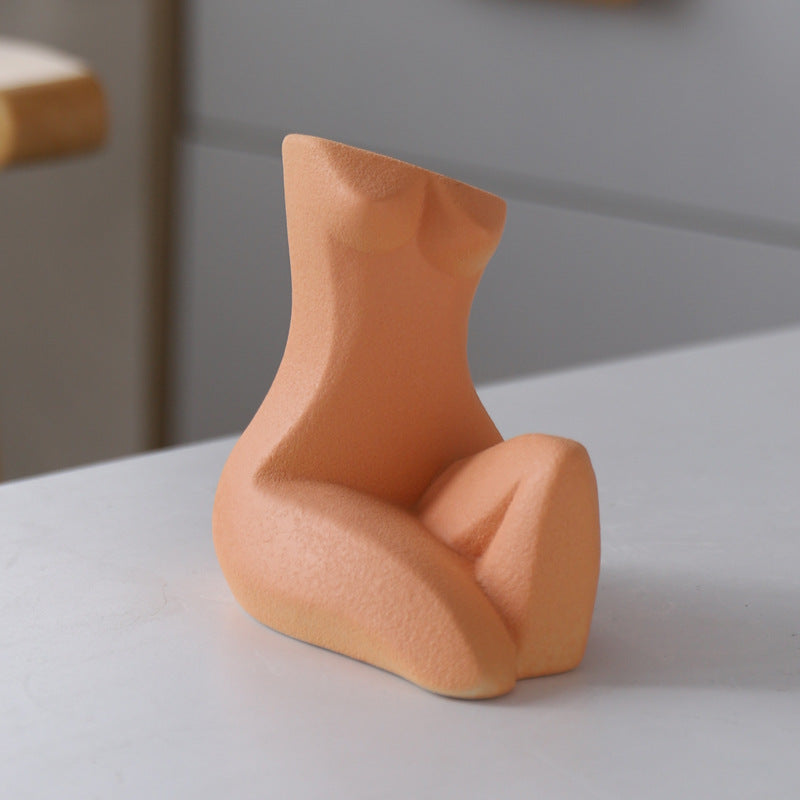Vaso in ceramica forma astratta