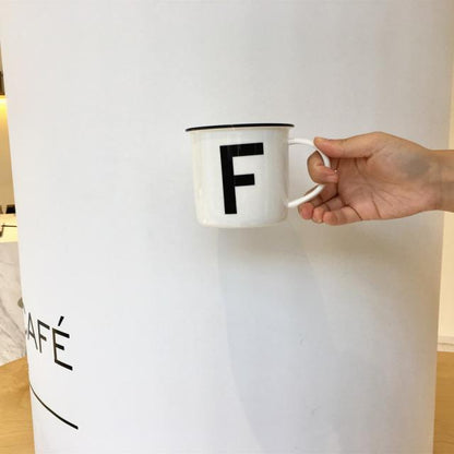 Tazza ceramica lettere