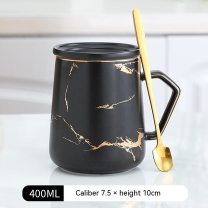 Tazza ceramica con bordo oro