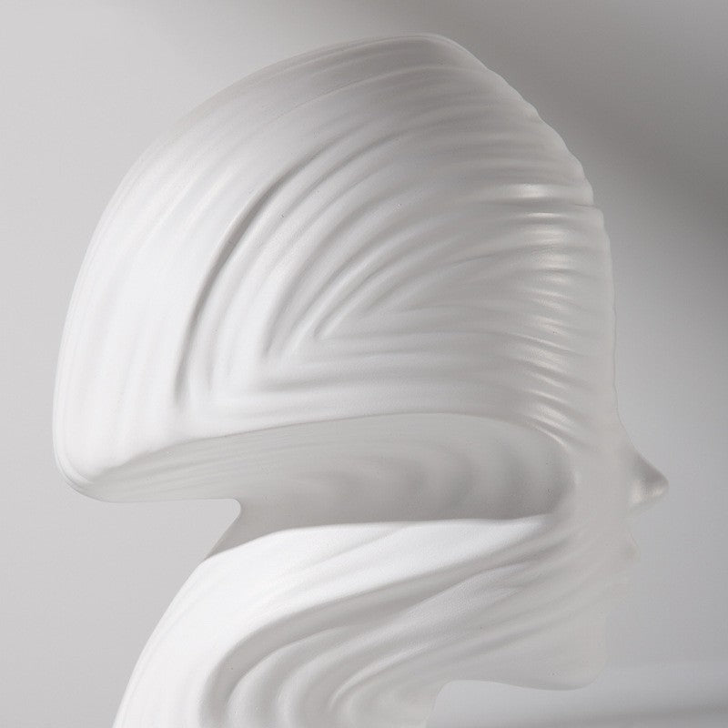 Scultura carattere astratto