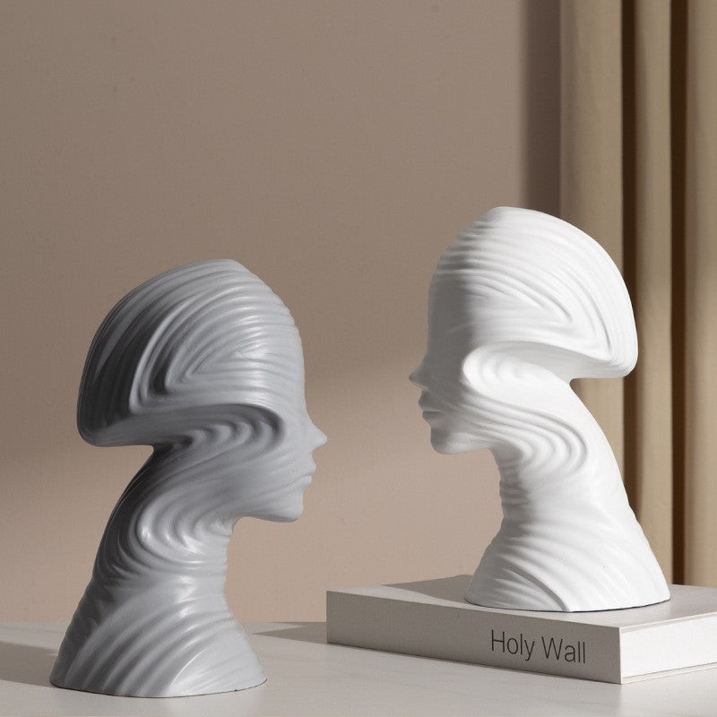Scultura carattere astratto