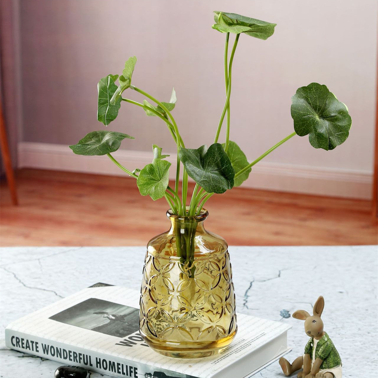 Vaso vetro rilievo retrò