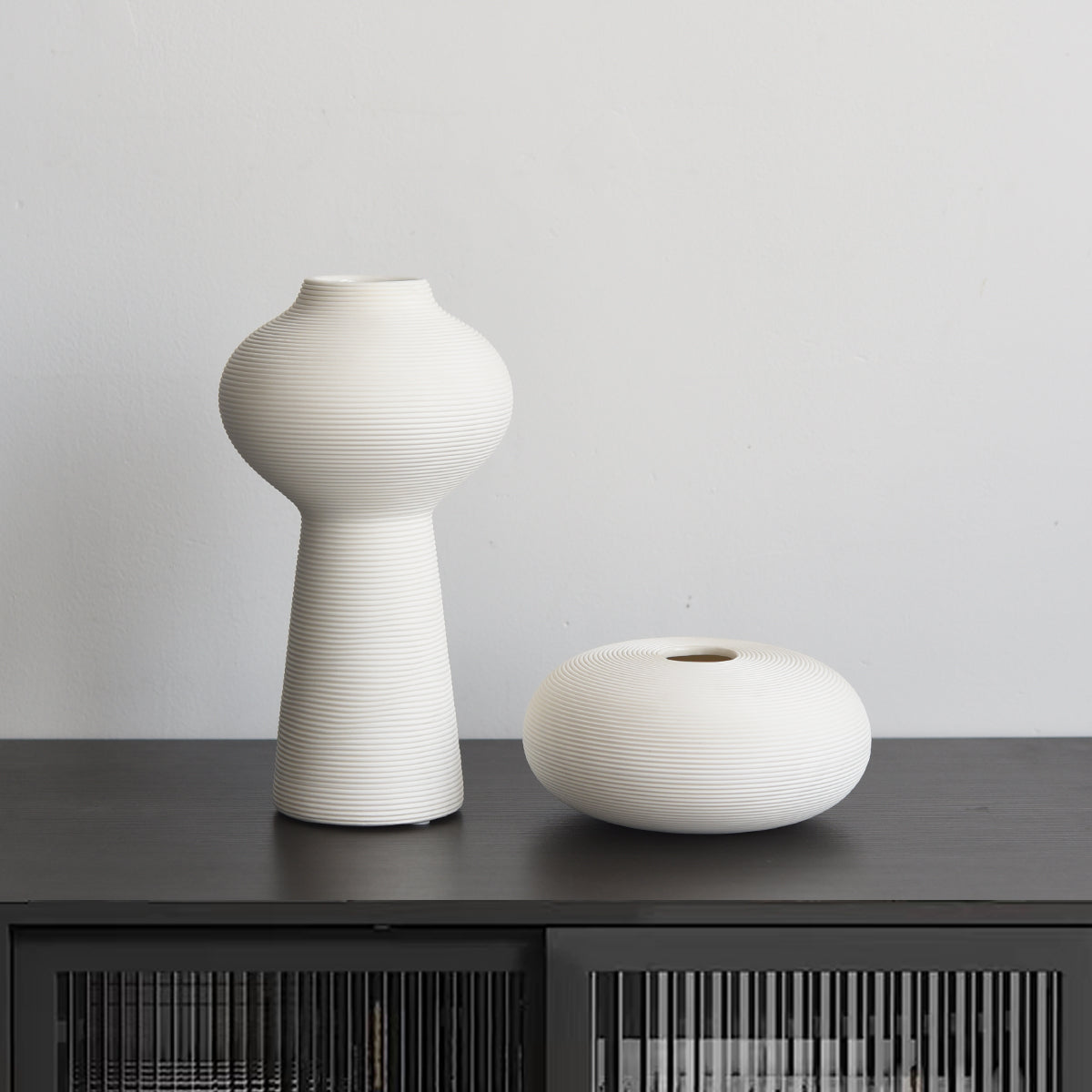 Vaso smaltato minimalista