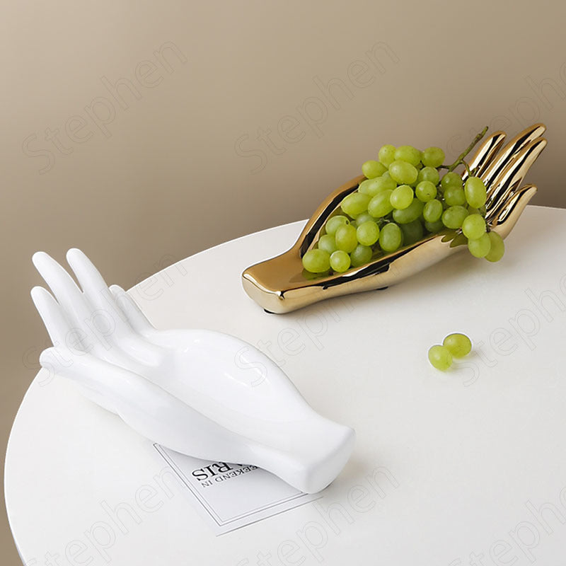 Scultura mano moderna