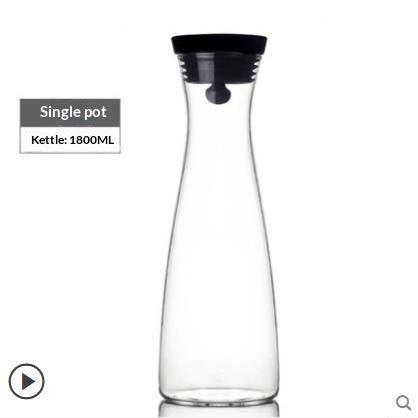 Caraffa di vetro