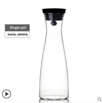 Caraffa di vetro