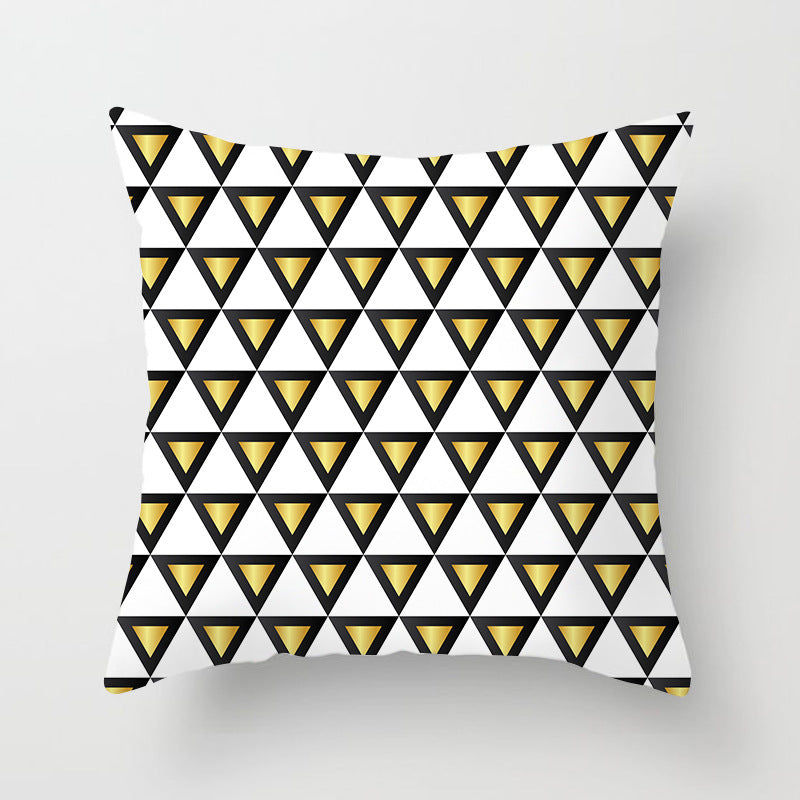 Copricuscino dorato geometrico