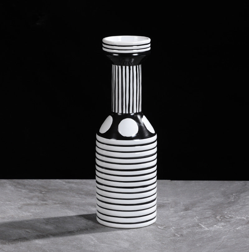 Vaso ceramica righe bianche