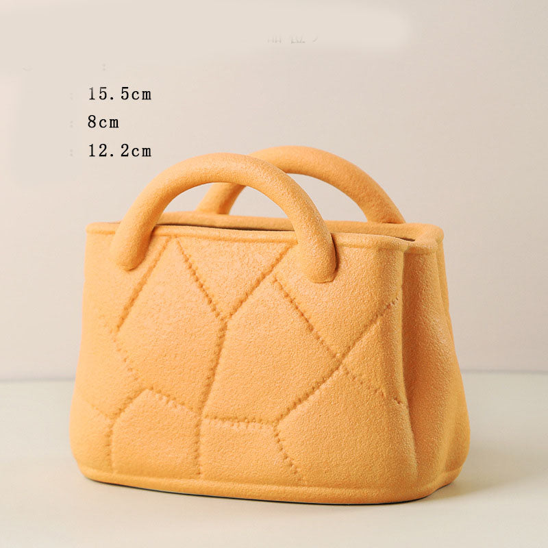 Vaso forma borsa Morandi