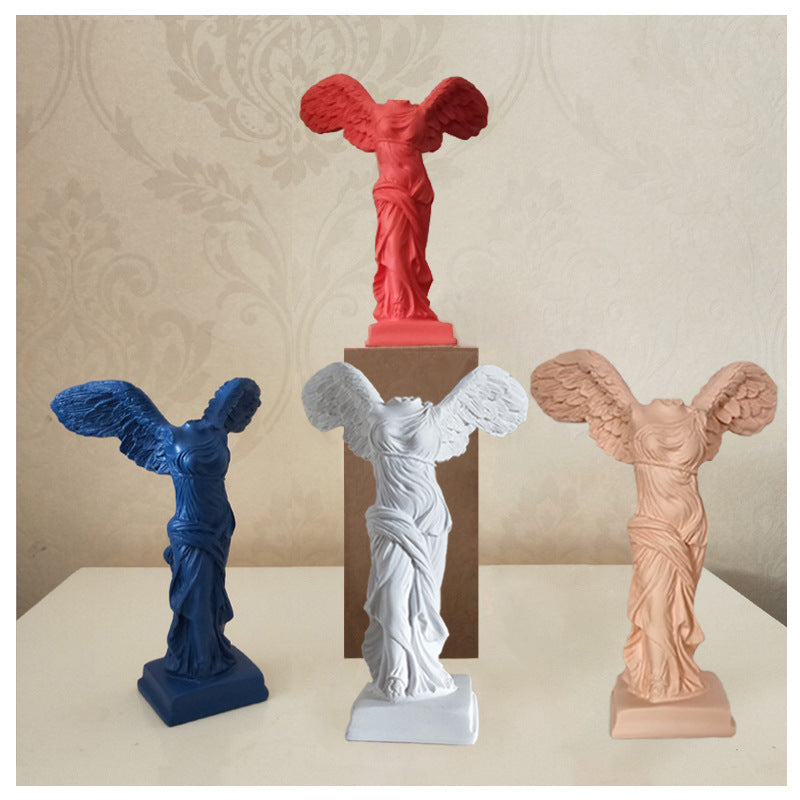 Statuetta della Vittoria in stile nordico