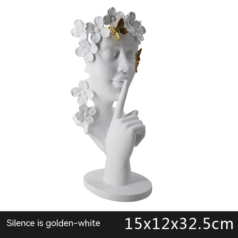 Scultura astratta moderna