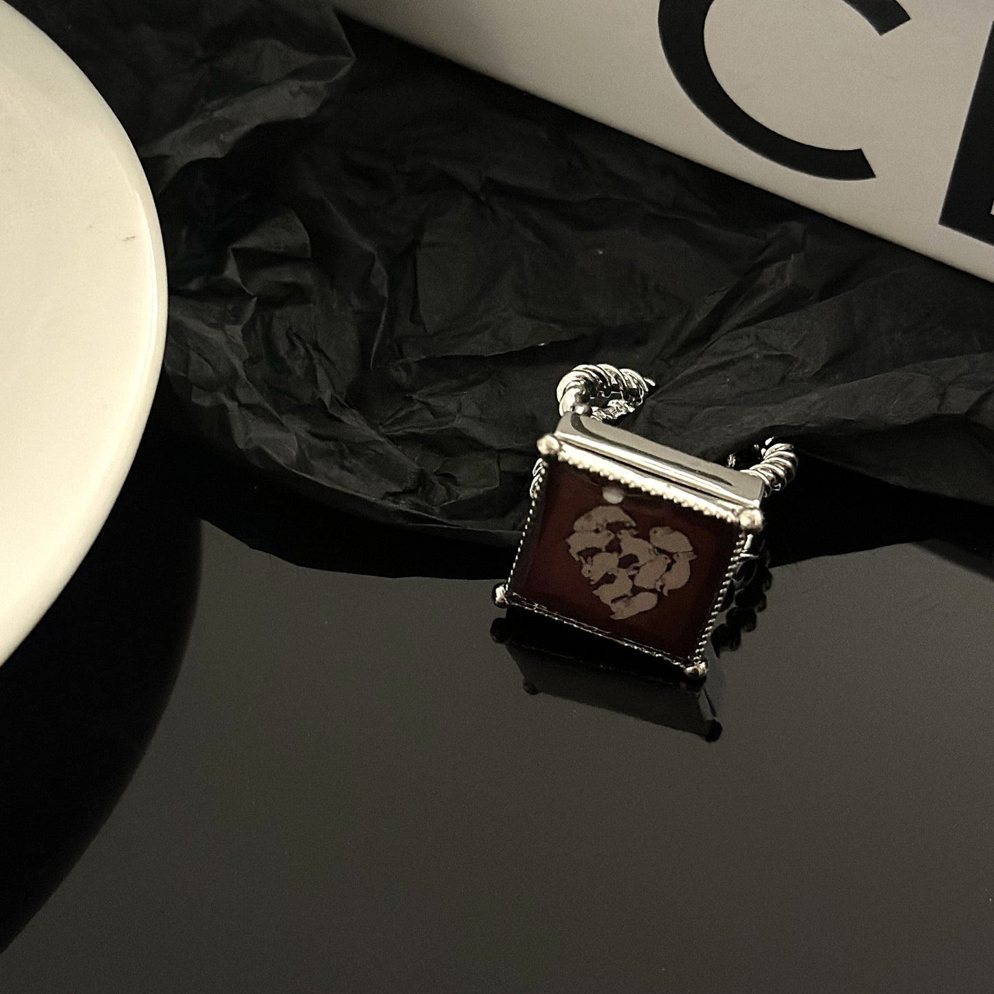 Collana Quadrato Olio
