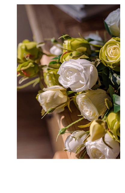 Decorazione fiori rosa retrò
