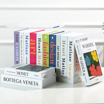 Decorazione libri minimalista
