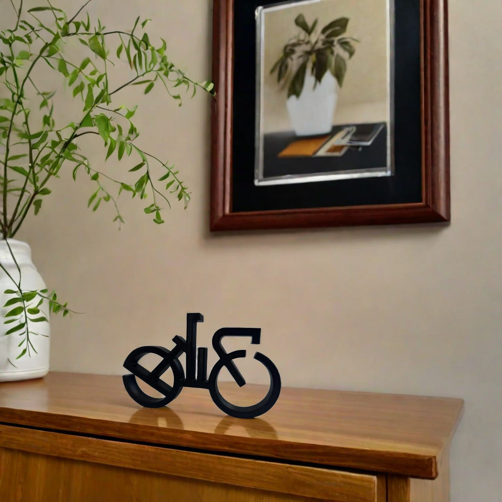 Scultura bicicletta stilizzata nera