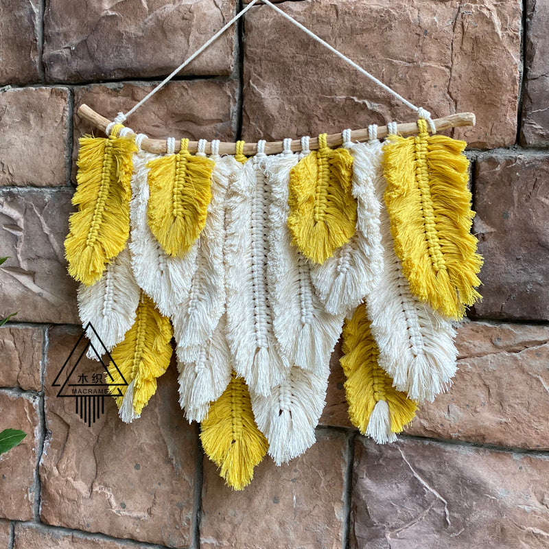 Tappezzeria piume con nappe
