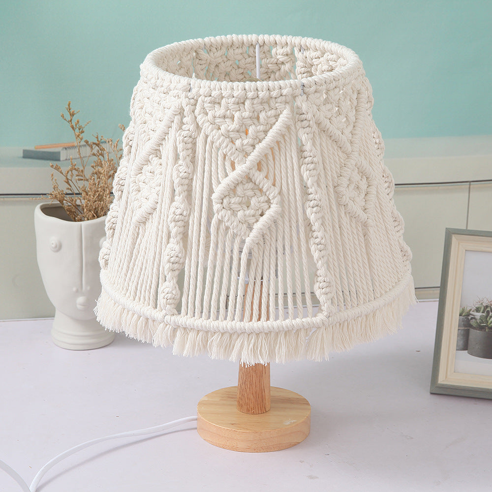Lampada da comodino intrecciata