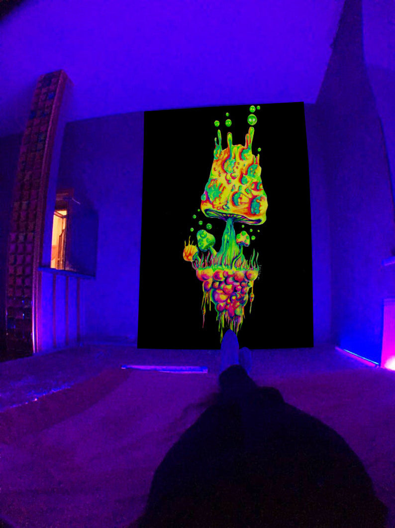 Arazzo fluorescente psichedelico