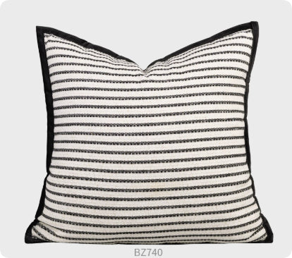 Cuscino bianco nero stampato zebra