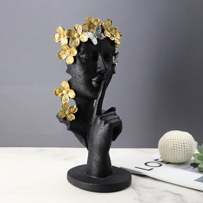 Scultura astratta moderna